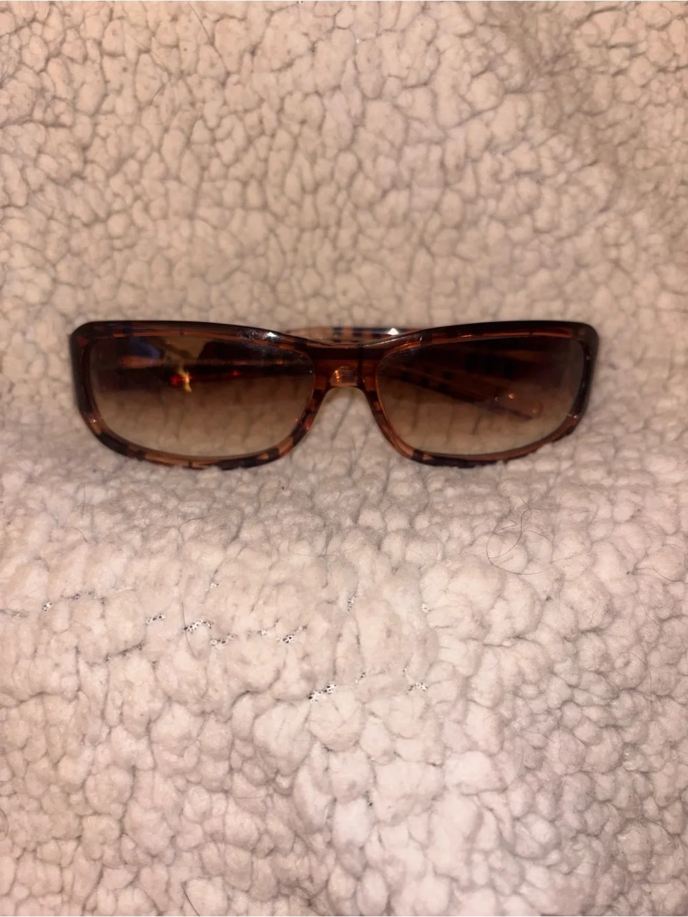 Burberry BE4393 8439/13 Havana Check Brown Gradient Sunglasses Italy